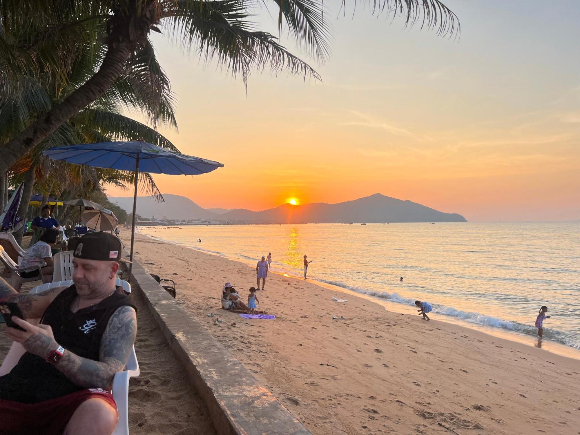 Bangsaray Beach Resort バンサレー エクステリア 写真